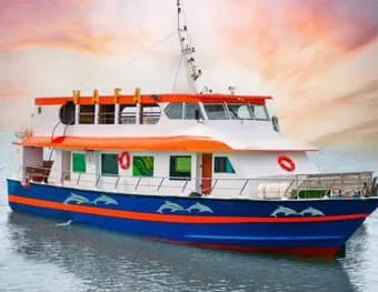 کشتی تفریحی وفا شبانه قشم