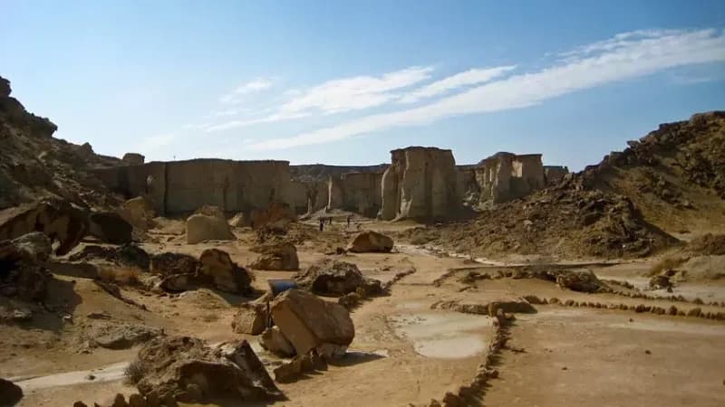 نمایی از دره ستارگان در جزیره قشم