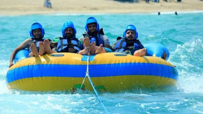 تجربه واقعی تفریحات آبی در سواحل قشم