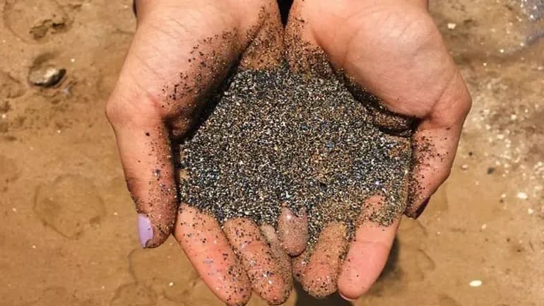 تصمیم‌گیری سفر قشم و منظره خلیج فارس