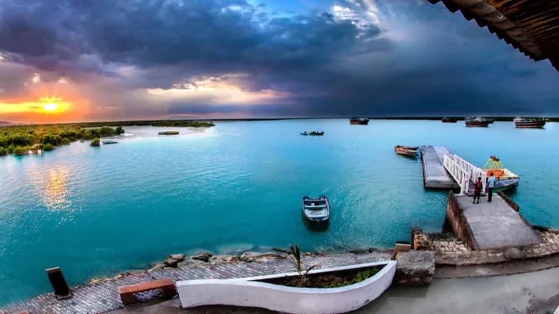 مقایسه زیبایی‌های قشم و کیش برای گردشگران