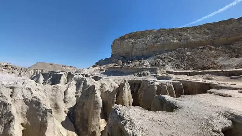 دره ستاره های قشم در غروب