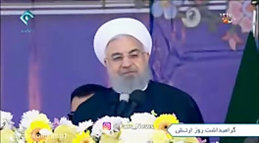 شعارهای یک جانباز ارتش هنگام رژه و واکنش روحانی