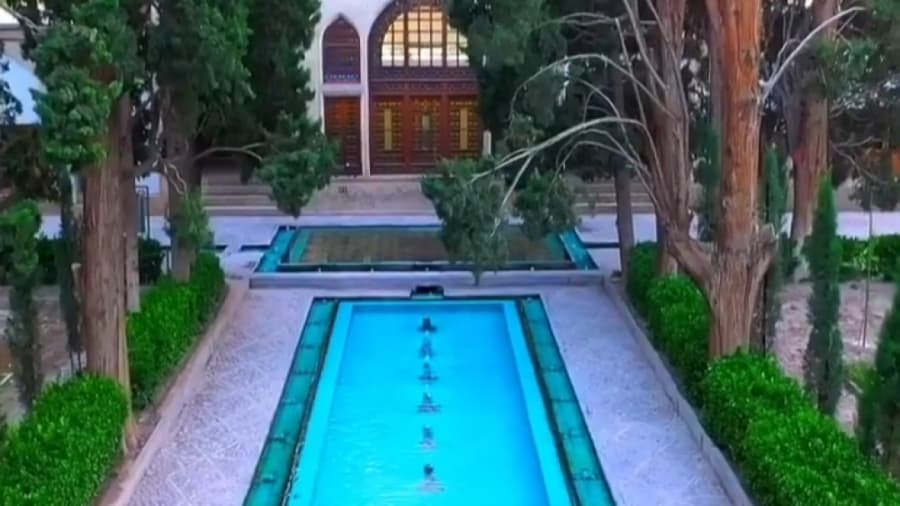 باغ فین؛ باغ ایرانی زیبا و تاریخی