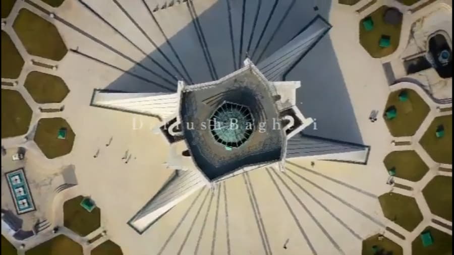 برج آزادی از زوایای مختلف و زیبا