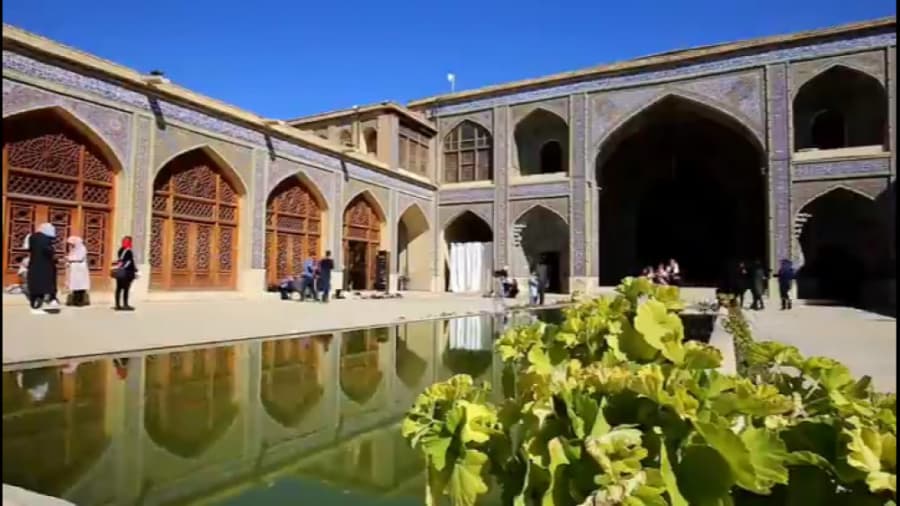 بازی نور و رنگ (2)