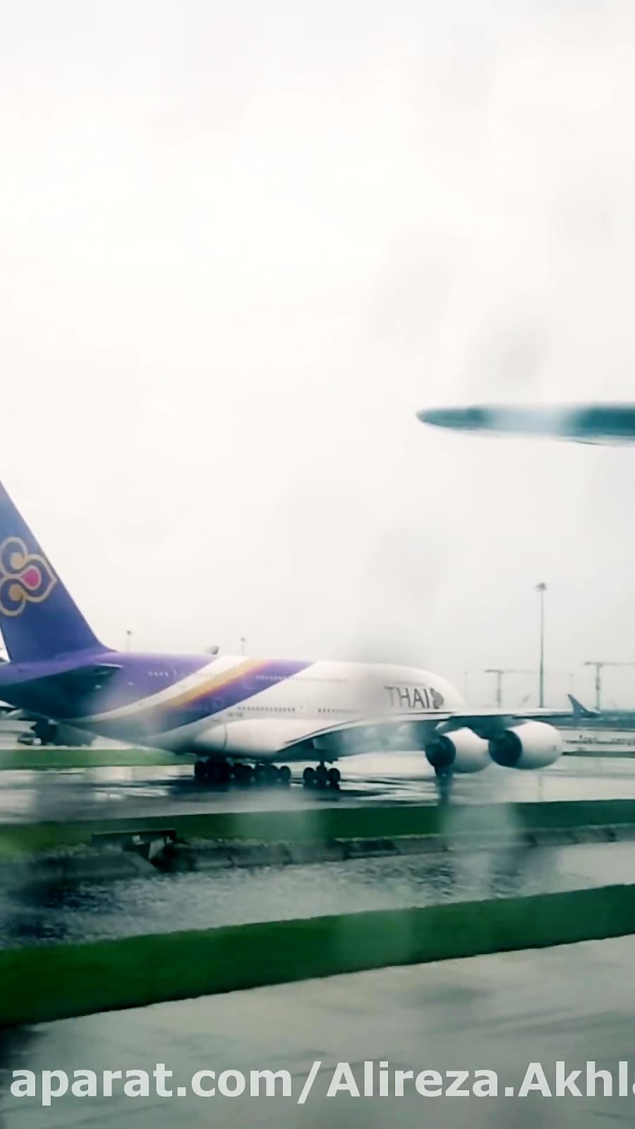 ایرباس غول پیکر ای 380 شرکت هواپیمایی تای، فرودگاه سوارنابوم بانکوک || Airbus