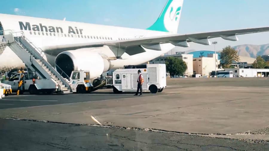 تجربه پروازی، تهران فرودگاه مهرآباد به فرودگاه کرمان، هواپیمایی ماهان // MAHAN