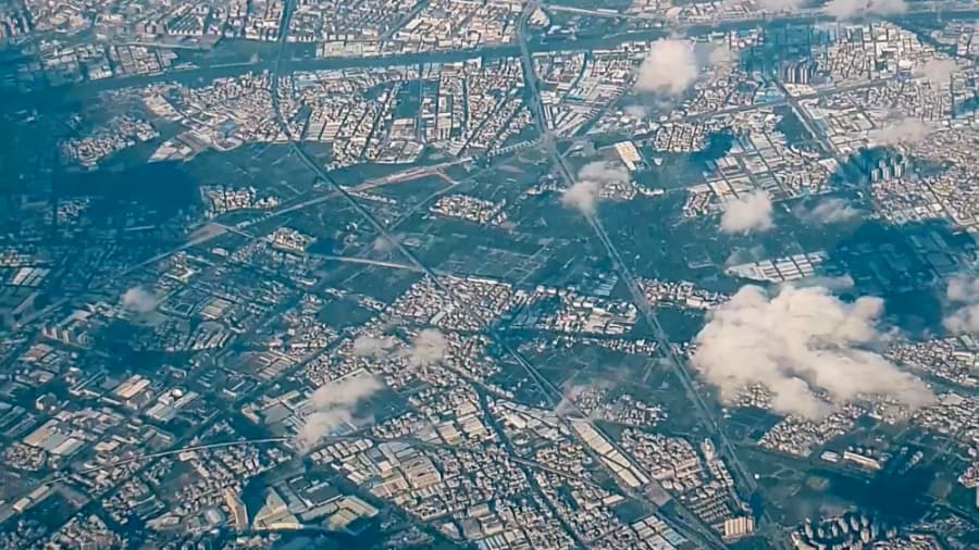 پرواز بر فراز شهر گوانژو چین // Guangzhou City from Above