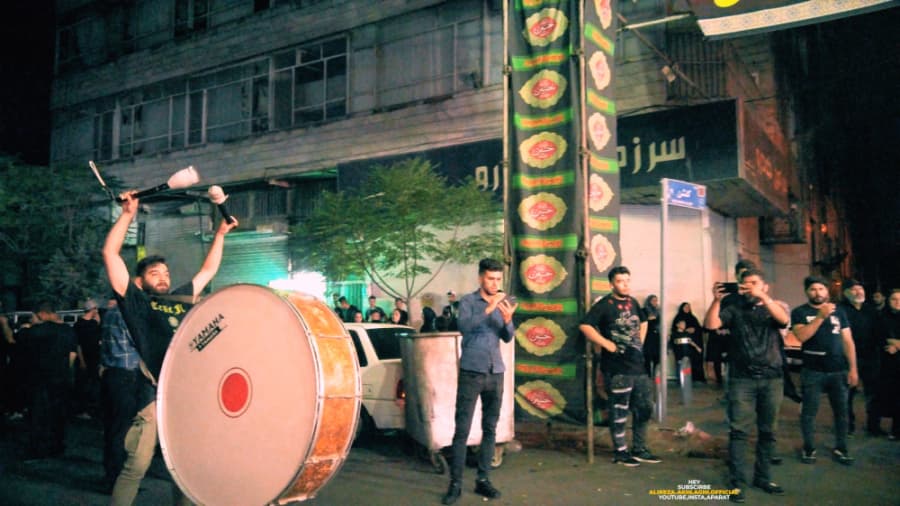 حرکت هیئت حیدریه غرب تهران از خیابان هاشمی، محرم در ایران 1401