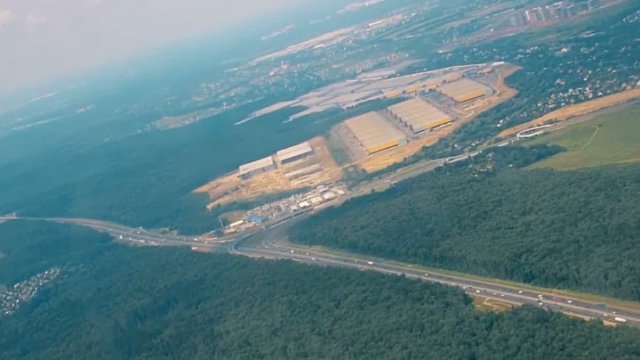 فراز و فرود (تیک آف و لندینگ) فرودگاه ونوکوو مسکو، روسیه // ماهان ایر