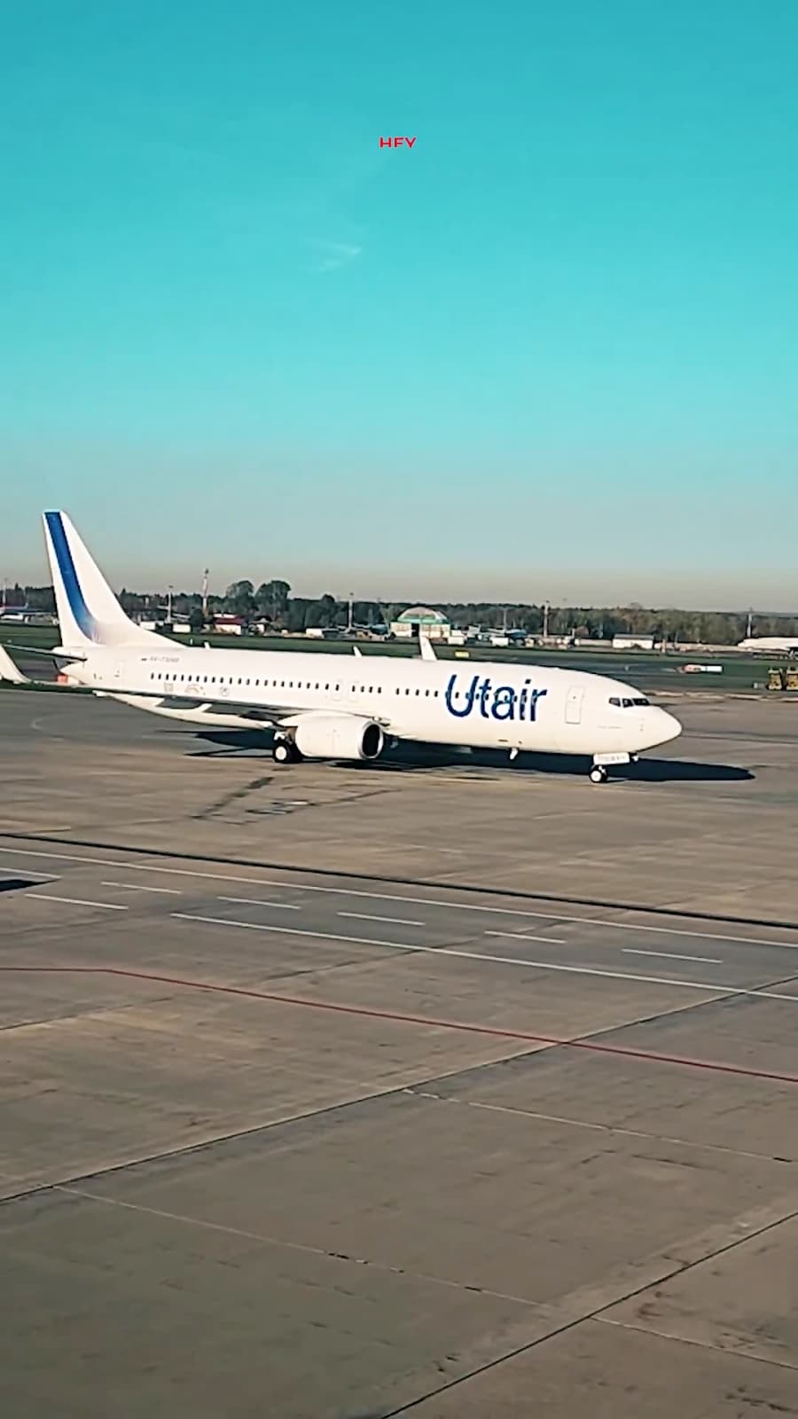 بویینگ 737 مکس، یو تی ایر، فرودگاه ونوکوو مسکو / UT Air