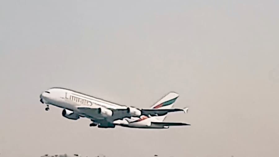 تیک آف های فرودگاه دوبی، امارات // Dubai Airport, UAE