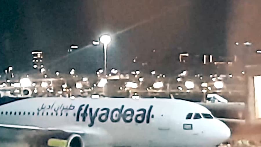 هواپیمایی فلای ا دیل // Fly Adeal