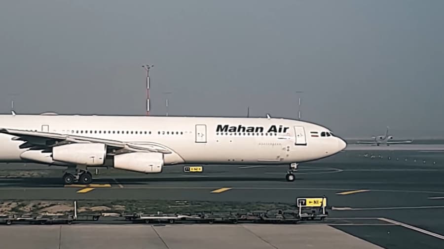 ایرباس 340 هواپیمایی ماهان، فرودگاه استانبول // Mahan Air Airbus, Istanbul
