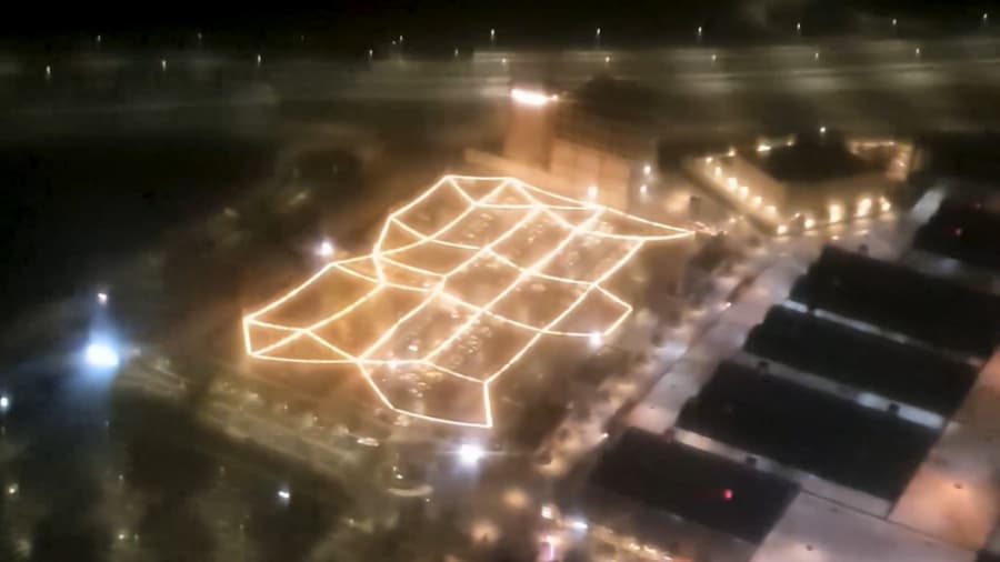 نشستیم فرودگاه دوبی، امارات // Landing Dubai Airport, UAE