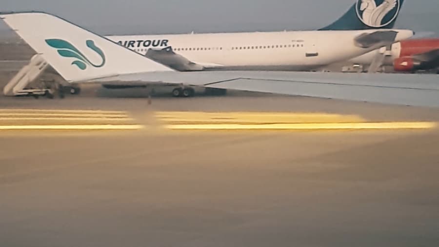 ایران ایرتور، آتا، ماهان - فرودگاه امام خمینی تهران