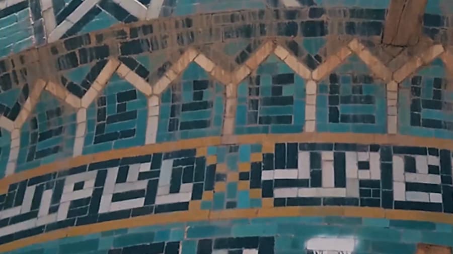 گنبد مشتاقیه کرمان (سه گنبدان)، دور ایران بگردیم