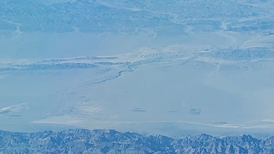 پرواز بر فراز معدن قدیمی در چین