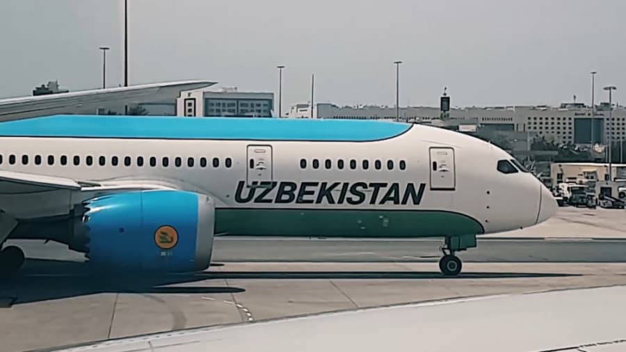 بویینگ 787 دریم لاینر ازبکستان، فرودگاه دوبی // Uzbekistan Boeing 787 Dreamliner