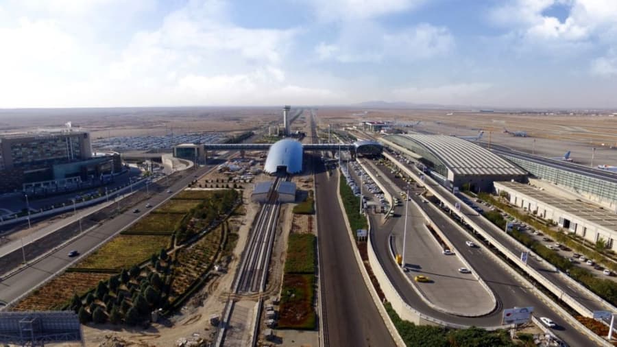 امیدوارم همیشه عدد تیک آف ها و لندینگ هاتون برابر باشه // تیک آف فرودگاه امام