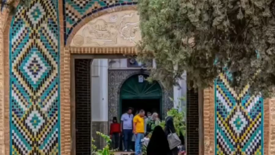 آرامگاه شاه نعمت الله ولی شهر ماهان // دور کرمان بگردیم