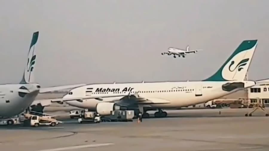 فرود ایرباس 340 شرکت هواپیمایی ماهان // فرودگاه امام خمینی تهران