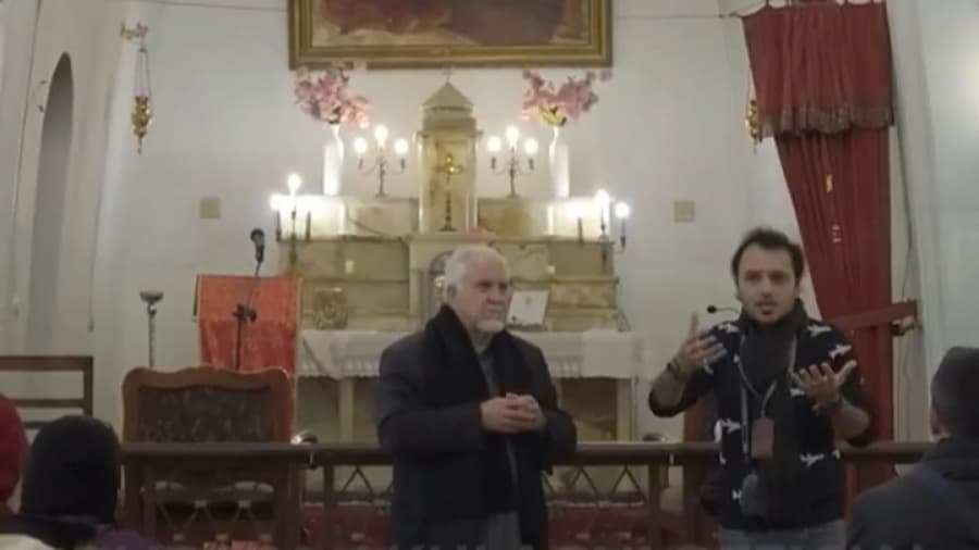 کشیش کلیسای ارامنه کاتولیک تهران به ما خوش آمد گفت
