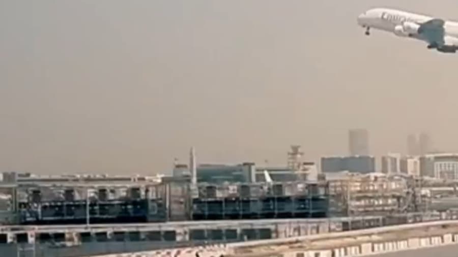 فراز ایرباس 380 شرکت هواپیمایی امارات // Emirates