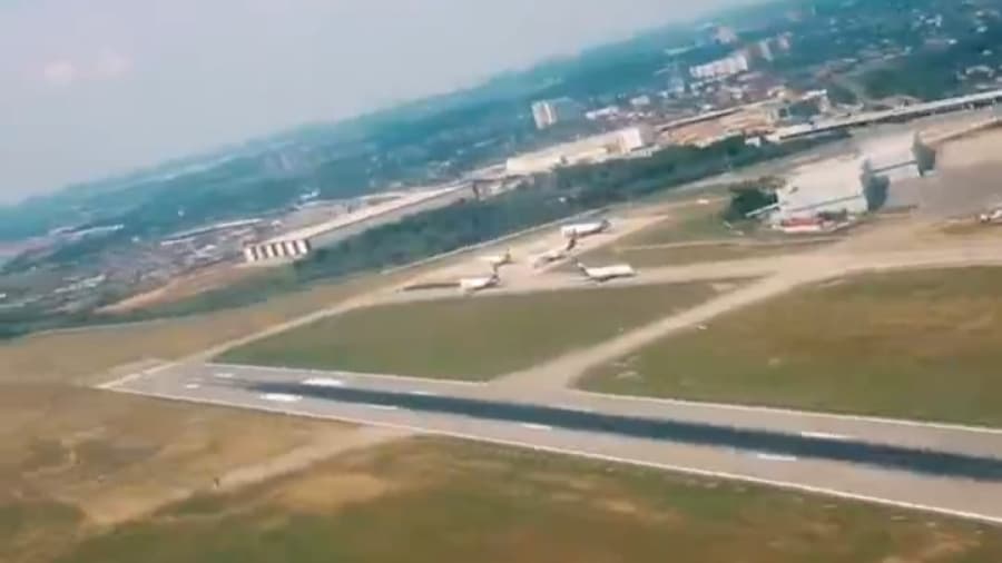 تیک آف (فراز) از فرودگاه بین المللی شرمتیوو مسکو // روسیه