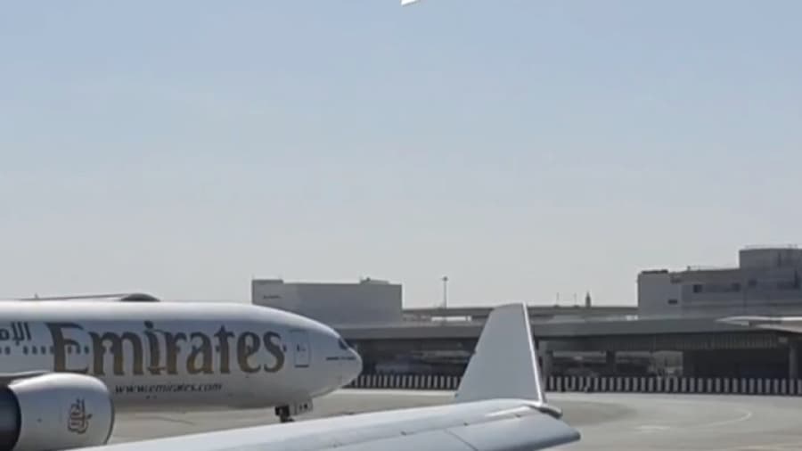 تریپل سون هواپیمایی امارات // Fly Emirates Boeing 777