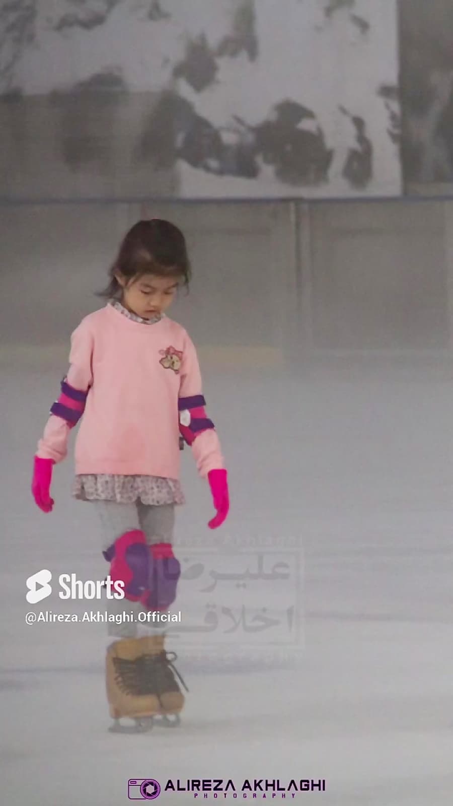 باشگاه هاکی روی یخ یا پاتیناژ شهر شنزن // Shenzhen