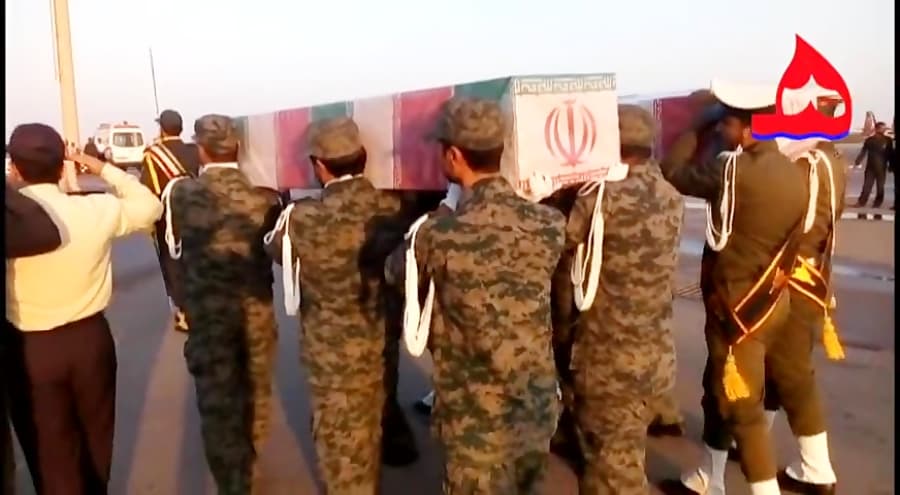 تشییع و تدفین شهدای گمنام در دانشگاه آزاد اسلامی قشم